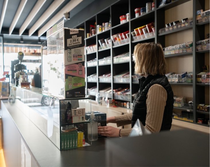 atencion-al-cliente_mostrador_dependienta